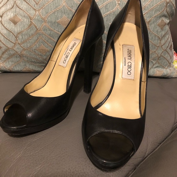 Jimmy Choo Size 39 Heels (fits like an 8) - Picture 1 of 4